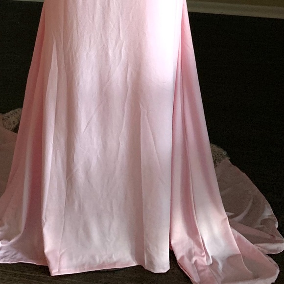 Pink Gown - Picture 3 of 8